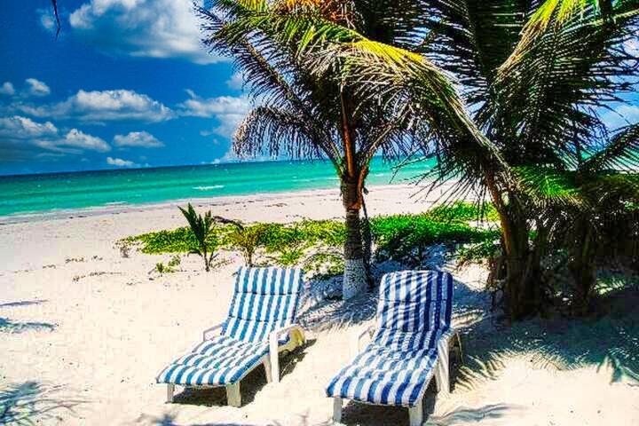 Beachfront Hacienda Del Cuyo Groundfloor 외부 사진