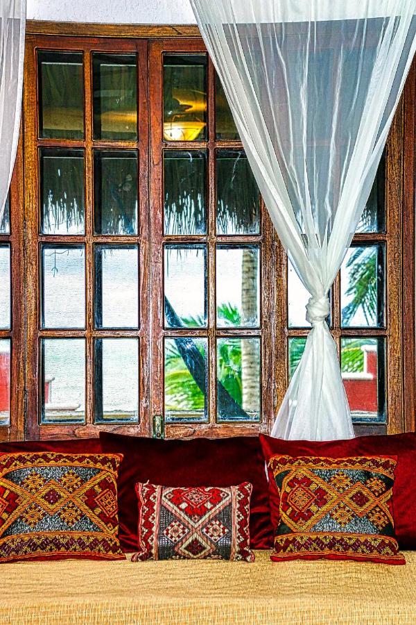 Beachfront Hacienda Del Cuyo Groundfloor 외부 사진